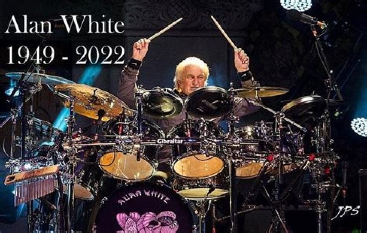 Alan White (Oasis drummer)’s biography, net worth, fact, career, awards and life story