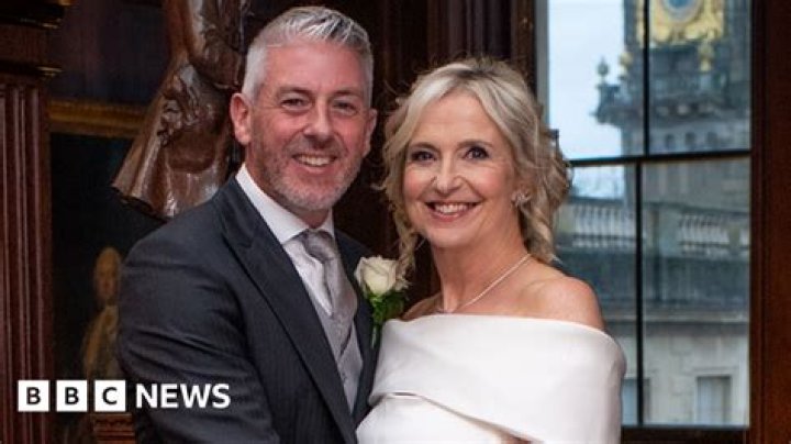 Becky Ives Age and Family, Is Rangers Tv Presenter Married?