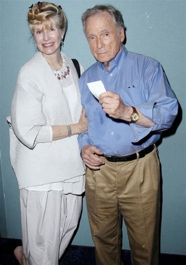 Dick Cavett Biography, Age, Wife, Education, Career and Talk Show