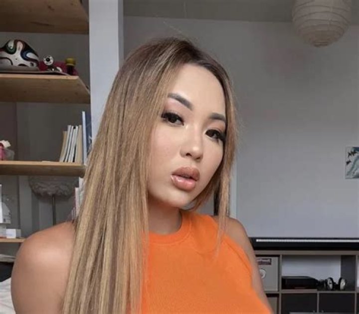 Dotodoya Twitch Face: Biography , Sister, Age, Net Worth And 10 Facts