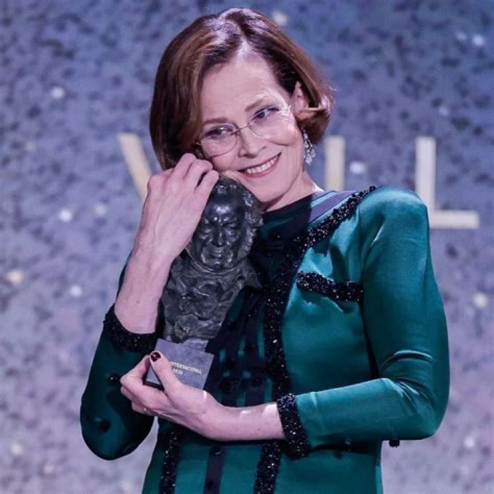 Elishiba Weaver Now, Today, Age