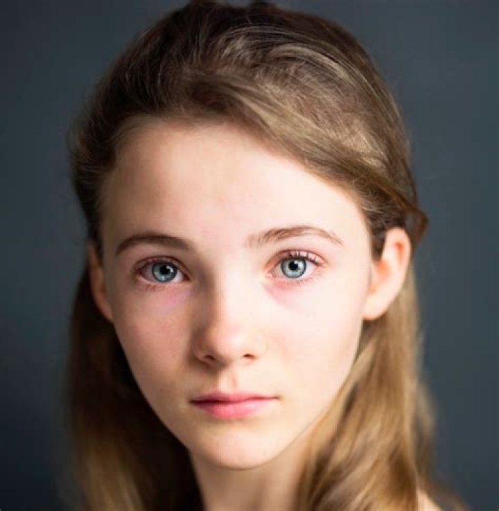 Freya Allan Bio, Wiki, Age, Boyfriend, Parents, Height, Net Worth, The Witcher and Instagram