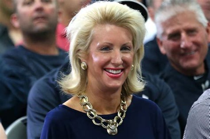 Hal Steinbrenner Age, Political Party, Daughter, Son, Email