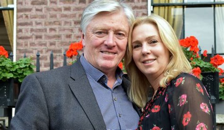 How Old is Kathy Kenny? Everything To Know About Pat Kenny Wife