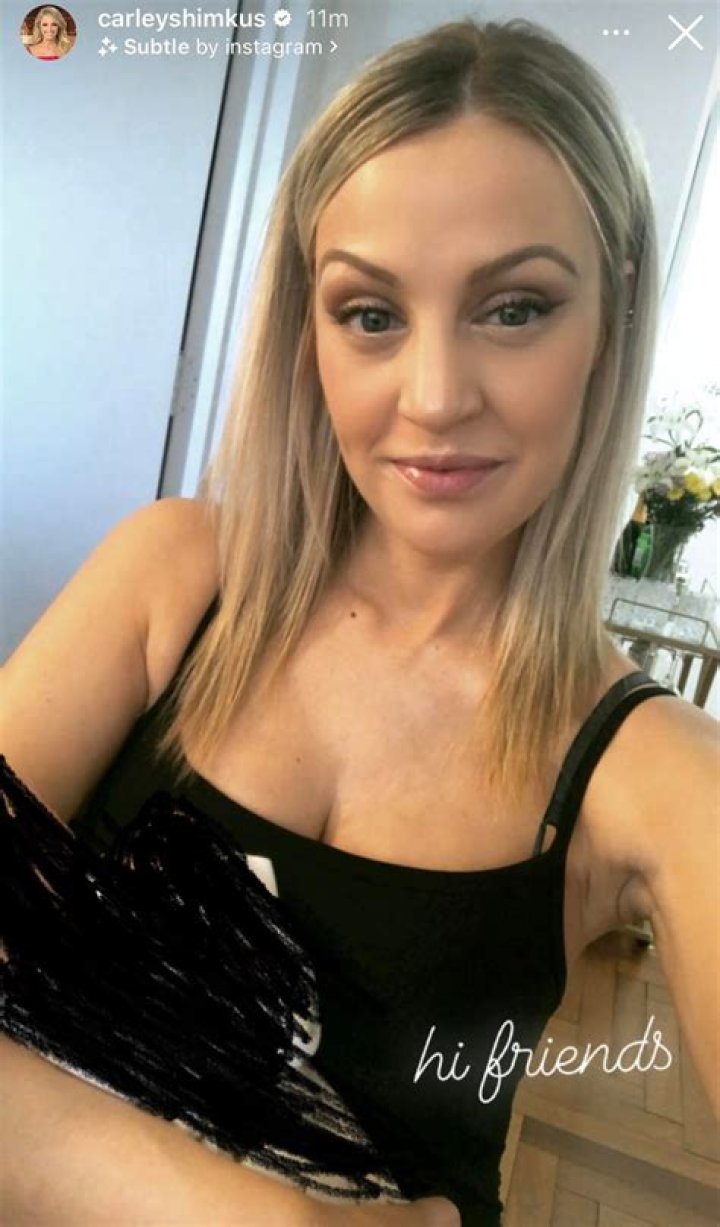 How tall is Carley Shimkus Fox News? Is Carley Shimkus from Fox News married? Who is Carley Shimkus father?