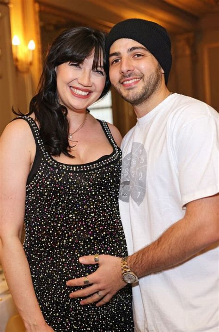 Is Rebecca Lowe Pregnant? Husband Paul Buckle and Baby