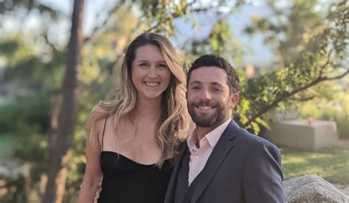 Jonathan Ketz Biography, Age, Parents, Wife, Baby, WQAD, Salary And Net Worth