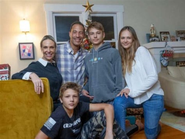 Kaj Goldberg Bio, Wiki, Age, Height, Wife, Family, Heritage, KTLA, Salary and Net Worth.