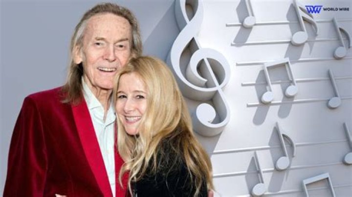 Kim Alexis Bio, Age, Husband, Modeling, Film And Net Worth