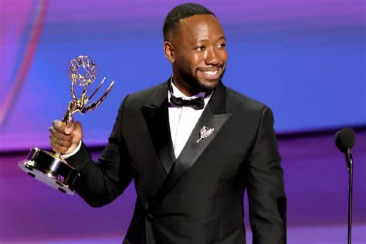Lamorne Morris Height: How tall is Lamorne Morris?