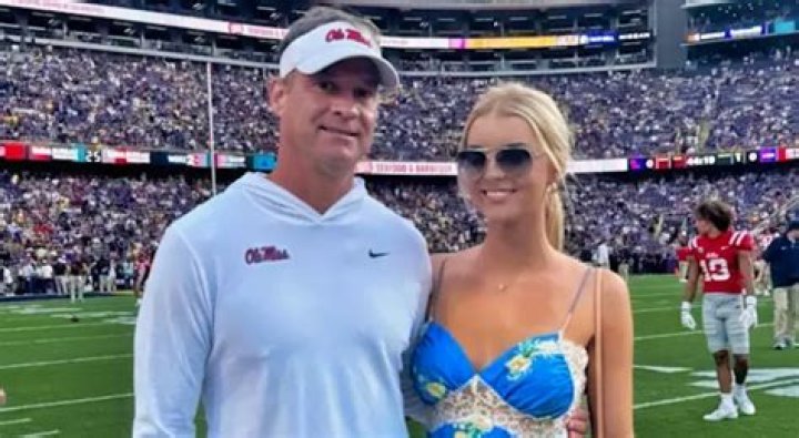 Lane Kiffin’s Net Worth, Age, Height, Weight, Wife, Kids, Bio-Wiki