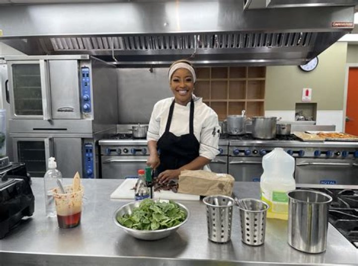 Lorna Maseko Biography; Net Worth, Age, Restaurant, House And Husband