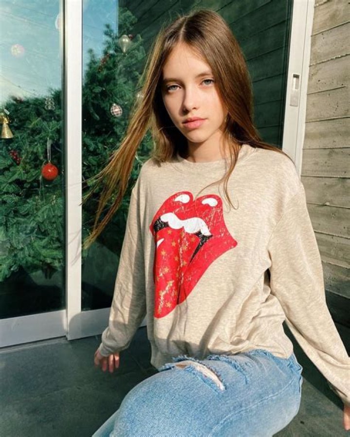 Maisie de Krassel Bio, Wiki, Age, Family, Tiktok, Ig, Movies, Net worth, Facebook, and Forever 21