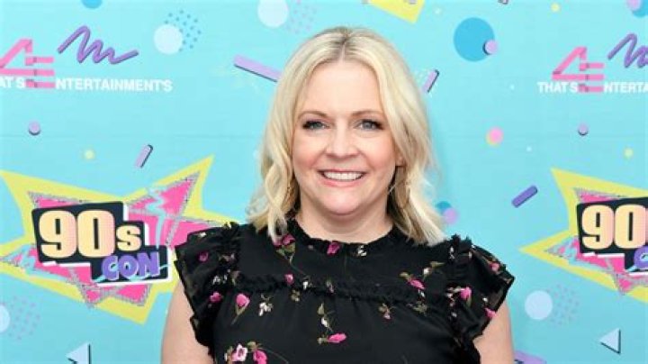 Melissa Joan Hart Bio, Age, Movies and TV Shows, Nationality, Height, Weight, Teeth, Instagram