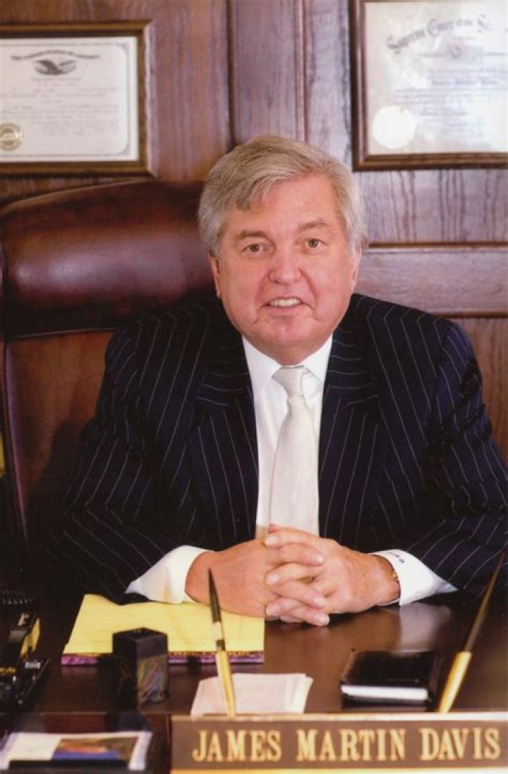Obituary: Attorney James Martin Davis Death Cause – Wife and Family