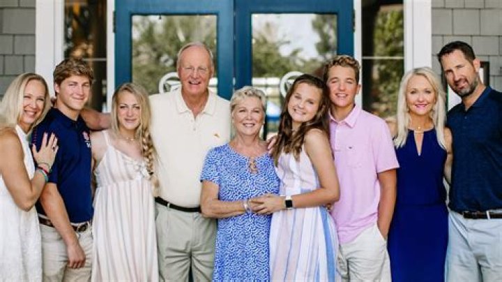 Pat Schottenheimer: Marty Schottenheimer Wife And Family Facts To Know