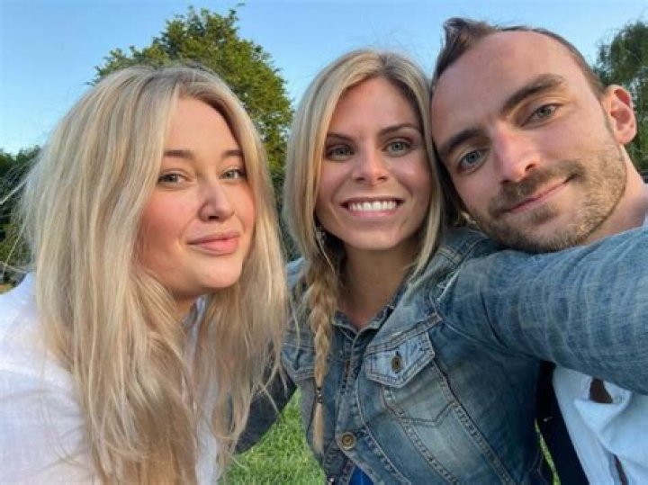 Presenter: Siddy Holloway Wikipedia and Biography, How Old Is She?