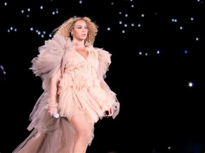 Princess Fatemeh Khanum Persia, Readers Divided As Some Think Story Is True Whilst Others Fake