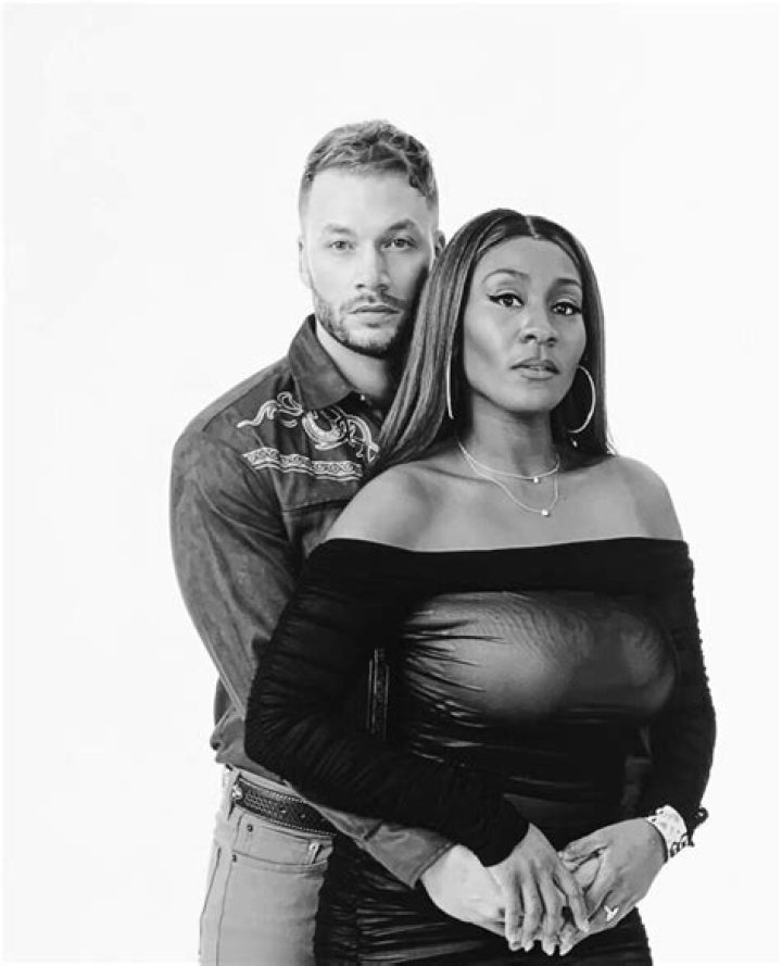 Rachel Bilson: Early Life, Career, Relationships & Net Worth