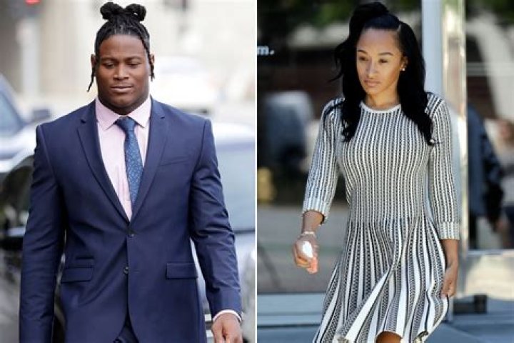 Reuben Foster girlfriend, daughter, family, height, weight, bio