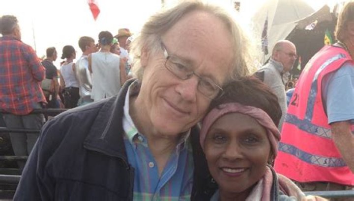 Santha Faiia Age (Graham Hancock Wife) Kids, Net Worth, Married, Wiki