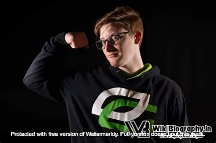 Scump Age, Wiki, Biography, wife, Children, Salary, Net Worth, Parents