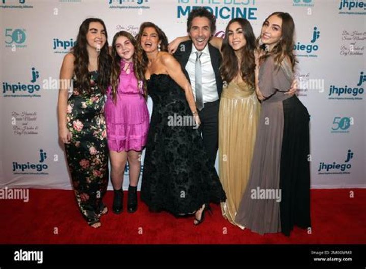 Tess Levy Age Wiki, BiographyHeight, Boyfriend, Instagram