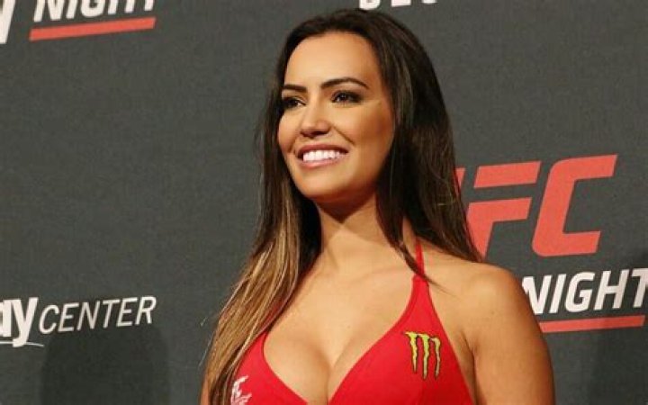UFC Ring Girls: The Hottest 10 Of All Time