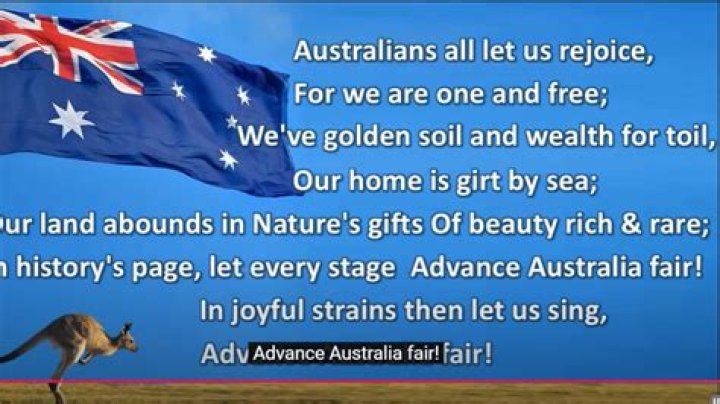 What does girt by sea mean in the australian anthem