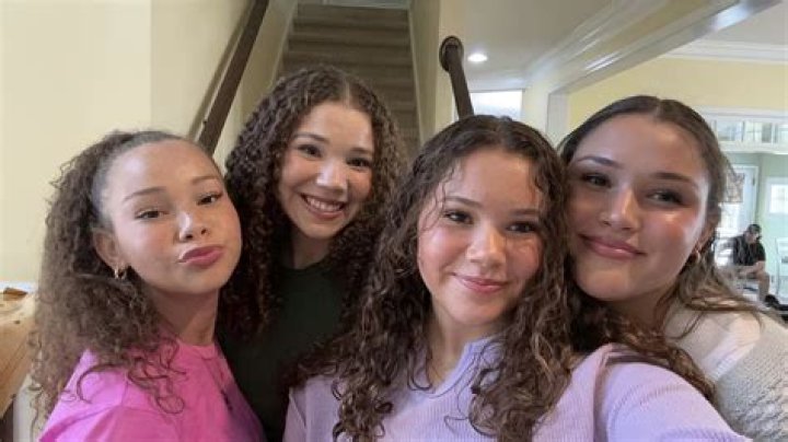 Who is Sierra Haschak? See Net-worth, Quote, Awards, Fact, Wiki