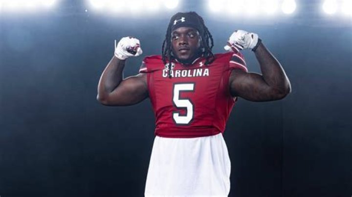 WR: Does Dakereon Joyner Have A Girlfriend? Wikipedia Biography And More