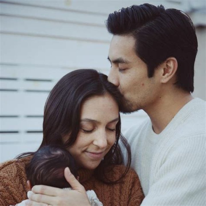 Yoshi Sudarso Age (Wife Sarah Garcia) Biodata, Brother Peter Adrian Sudarso